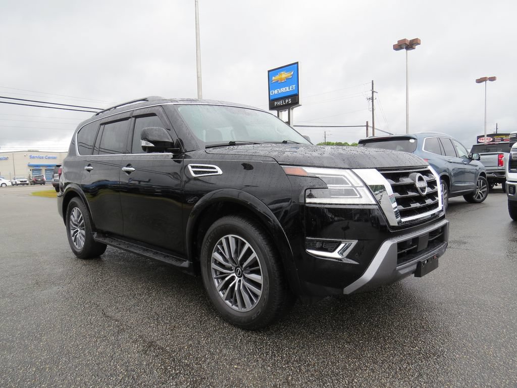 Used 2023 Nissan Armada SL w/ Captain's Chairs Package RWD image 3
