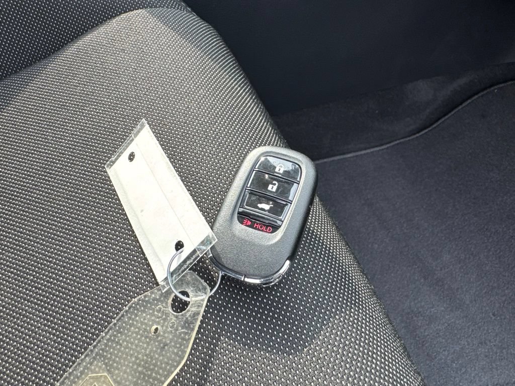 Used 2025 Honda CR-V LX image 39