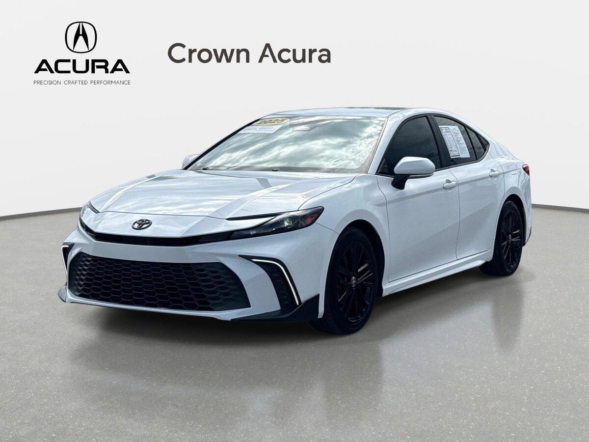 Used 2025 Toyota Camry SE w/ Multimedia Upgrade Package FWD image 1