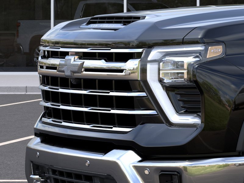 New 2026 Chevrolet Silverado 2500 LTZ w/ LTZ Premium Package AWD/4WD image 13