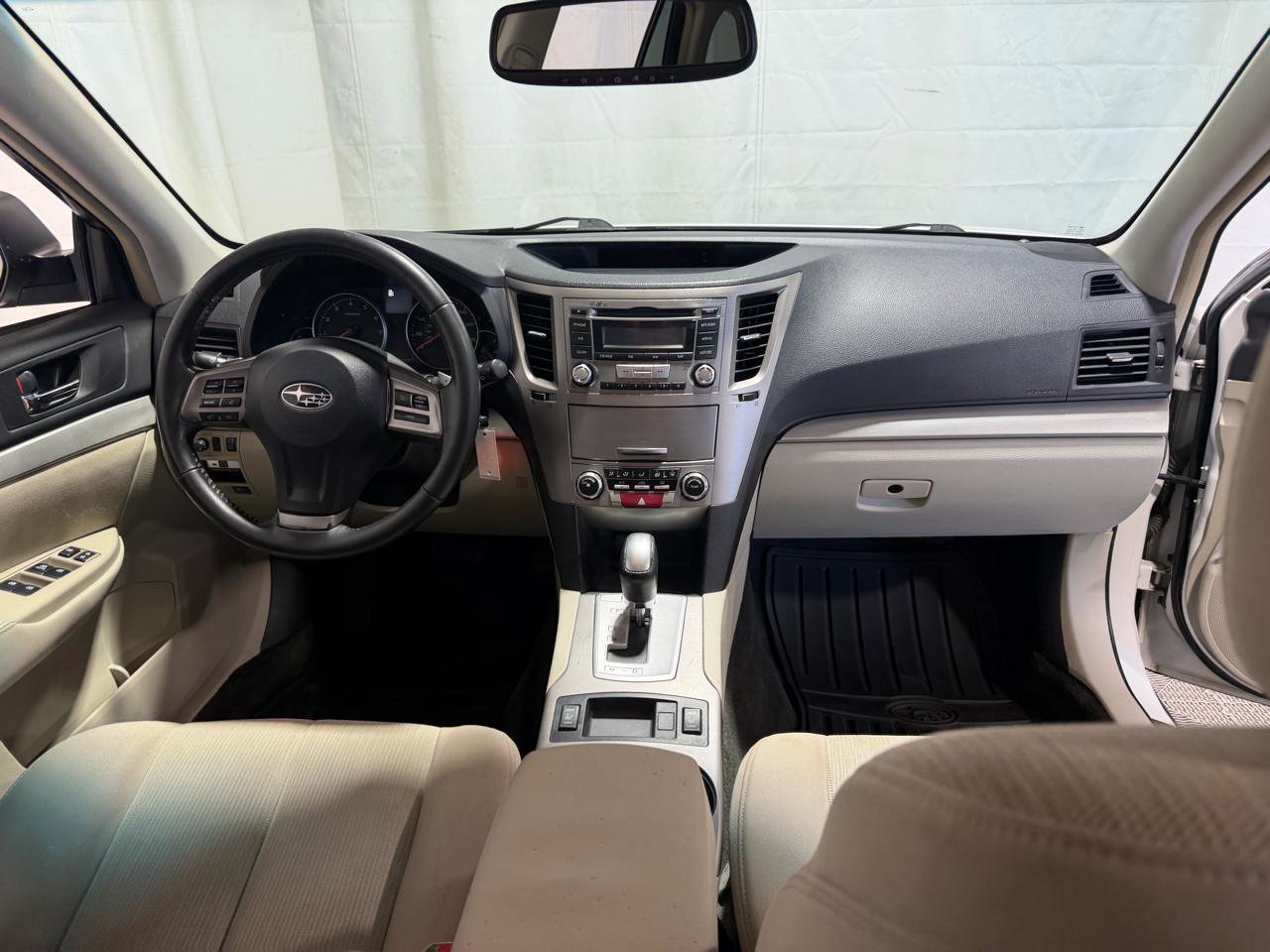 Used 2013 Subaru Outback 2.5i Premium w/ All-Weather Pkg AWD/4WD image 17