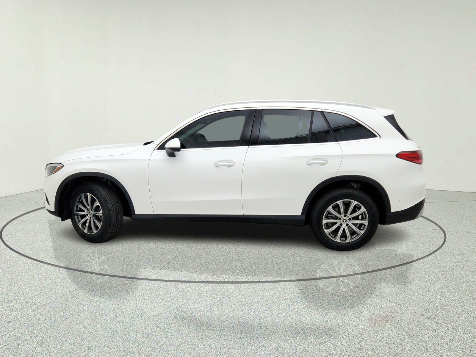 Certified 2024 Mercedes-Benz GLC 300 image 14