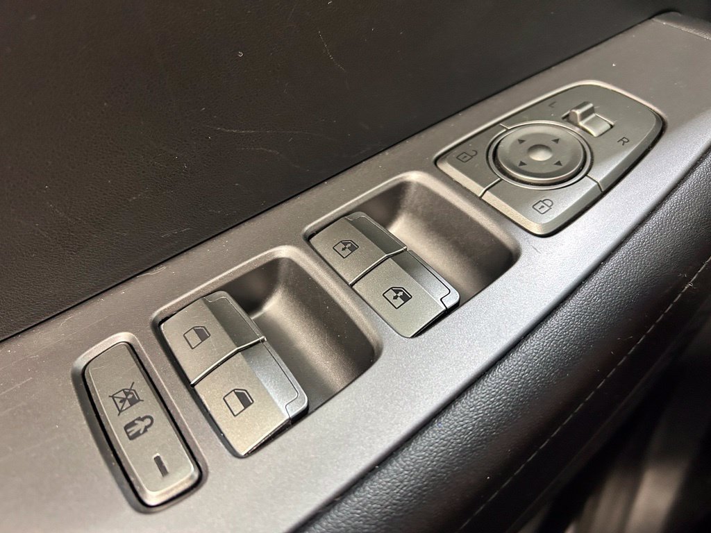 Used 2025 Hyundai Palisade SEL AWD/4WD image 6