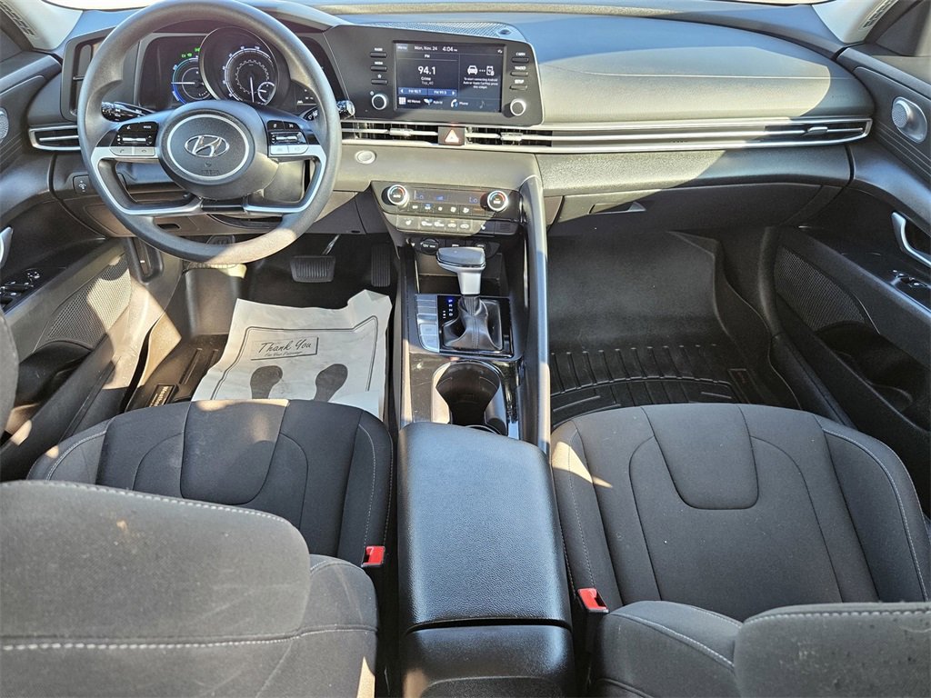 Used 2023 Hyundai Elantra Blue image 34