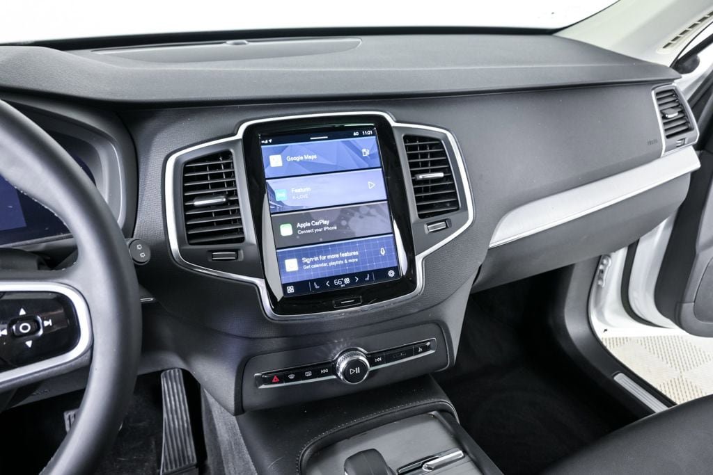 Certified 2023 Volvo XC90 B5 Core AWD/4WD image 14