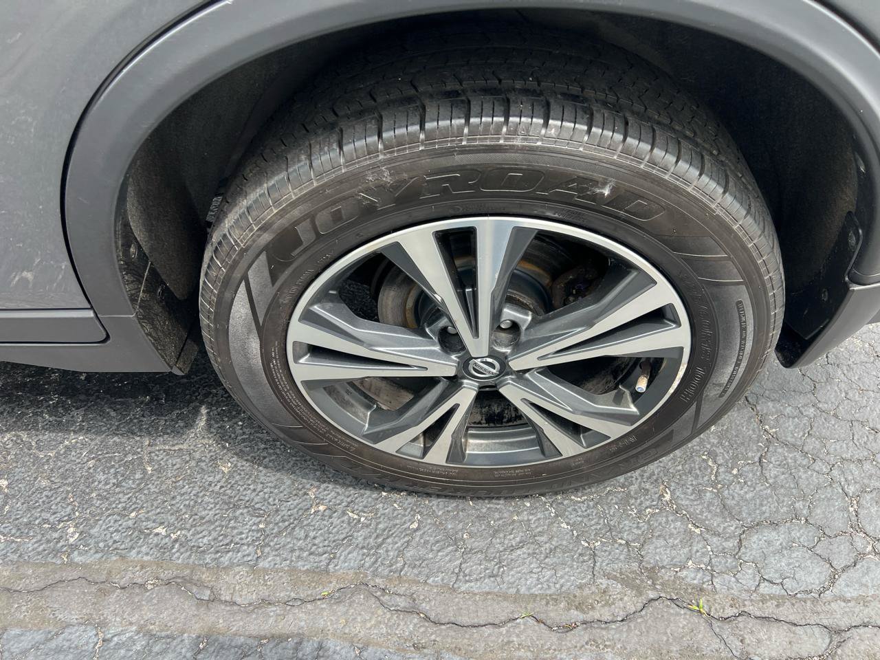 Used 2019 Nissan Rogue SL AWD/4WD image 24