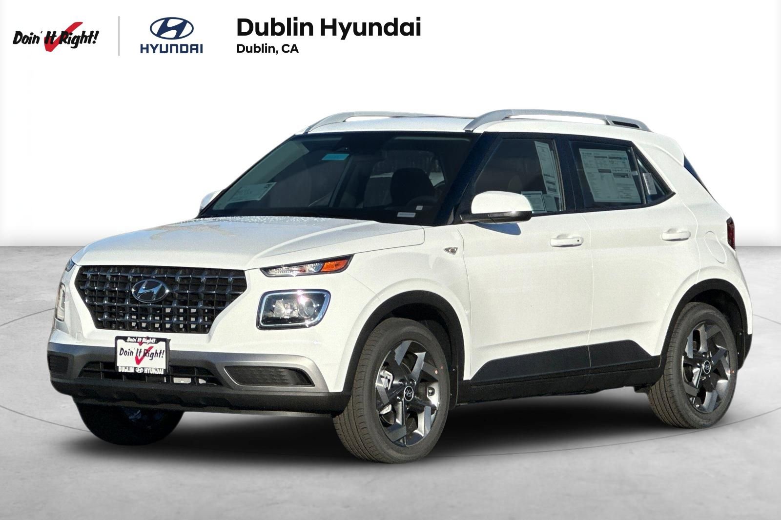 Used 2026 Hyundai Venue SEL image 1