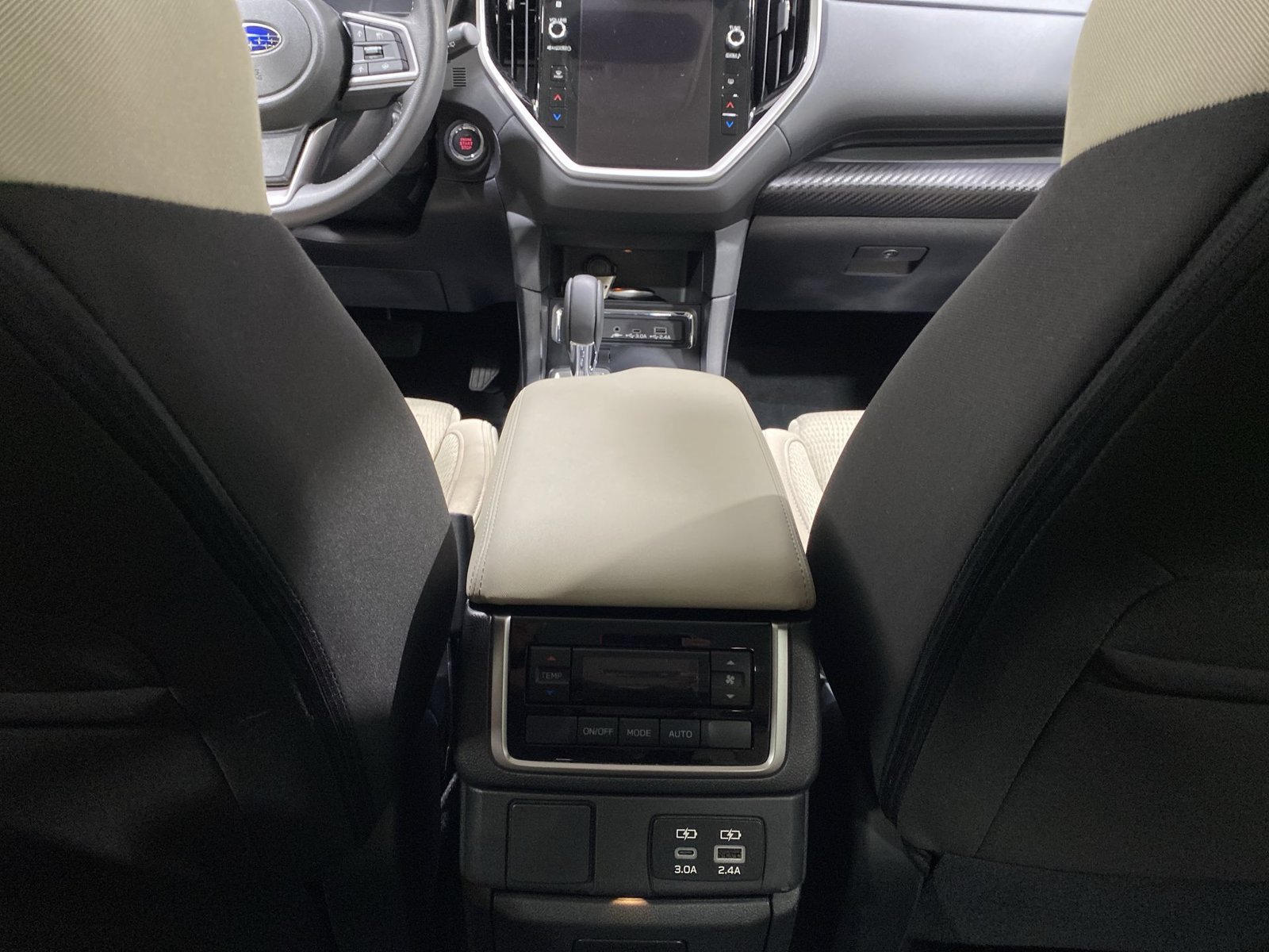Used 2025 Subaru Ascent Premium AWD/4WD image 20