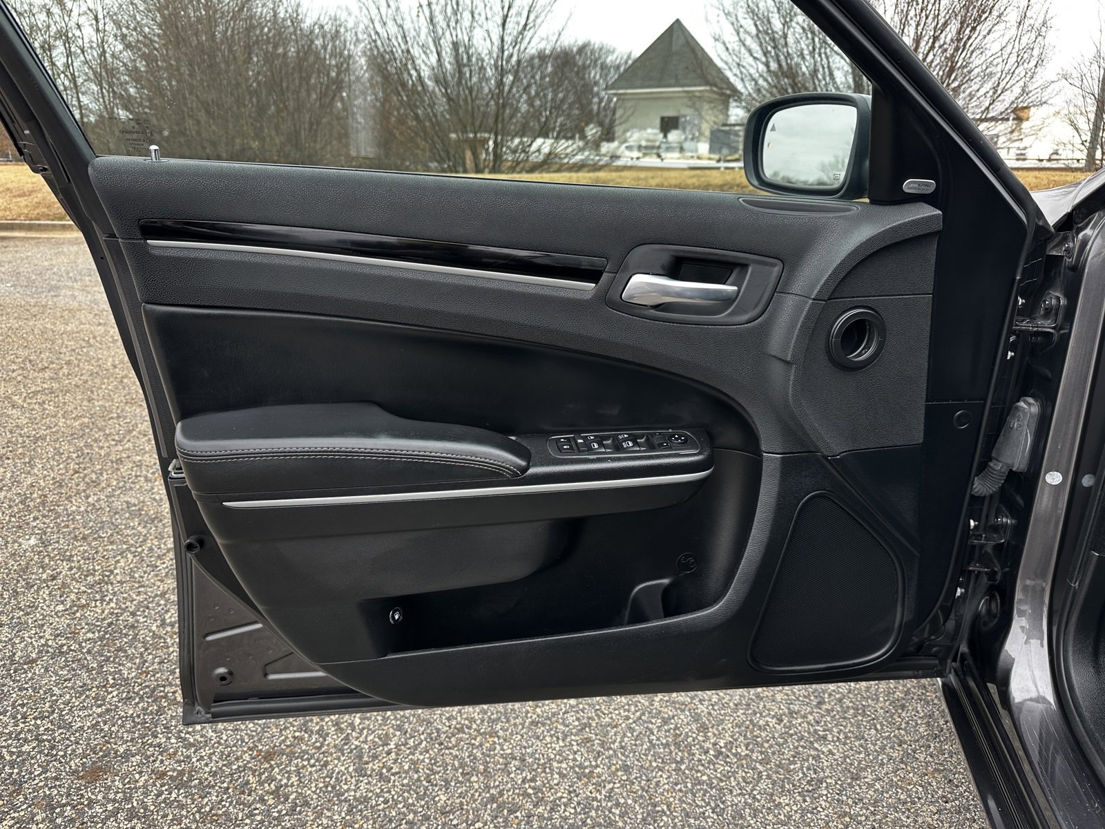 Used 2021 Chrysler 300 S image 10