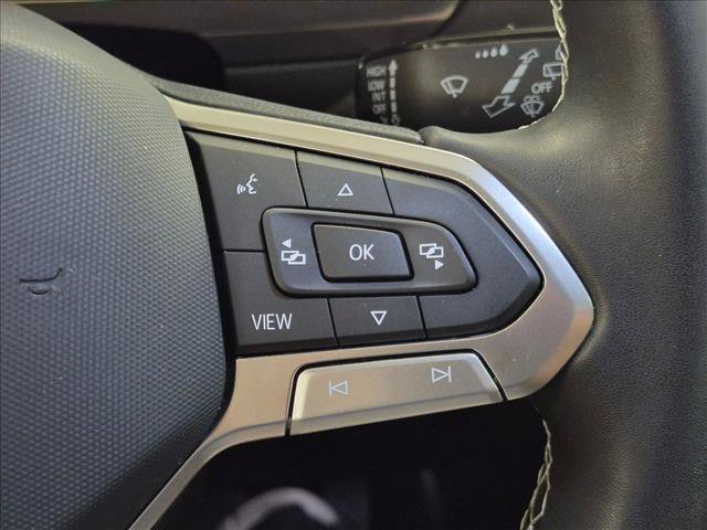 Used 2023 Volkswagen Tiguan SE AWD/4WD image 14