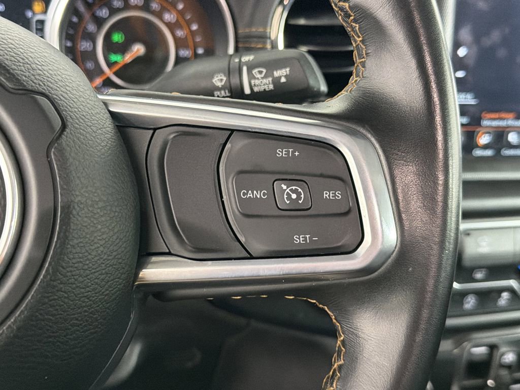 Used 2021 Jeep Gladiator Overland image 25