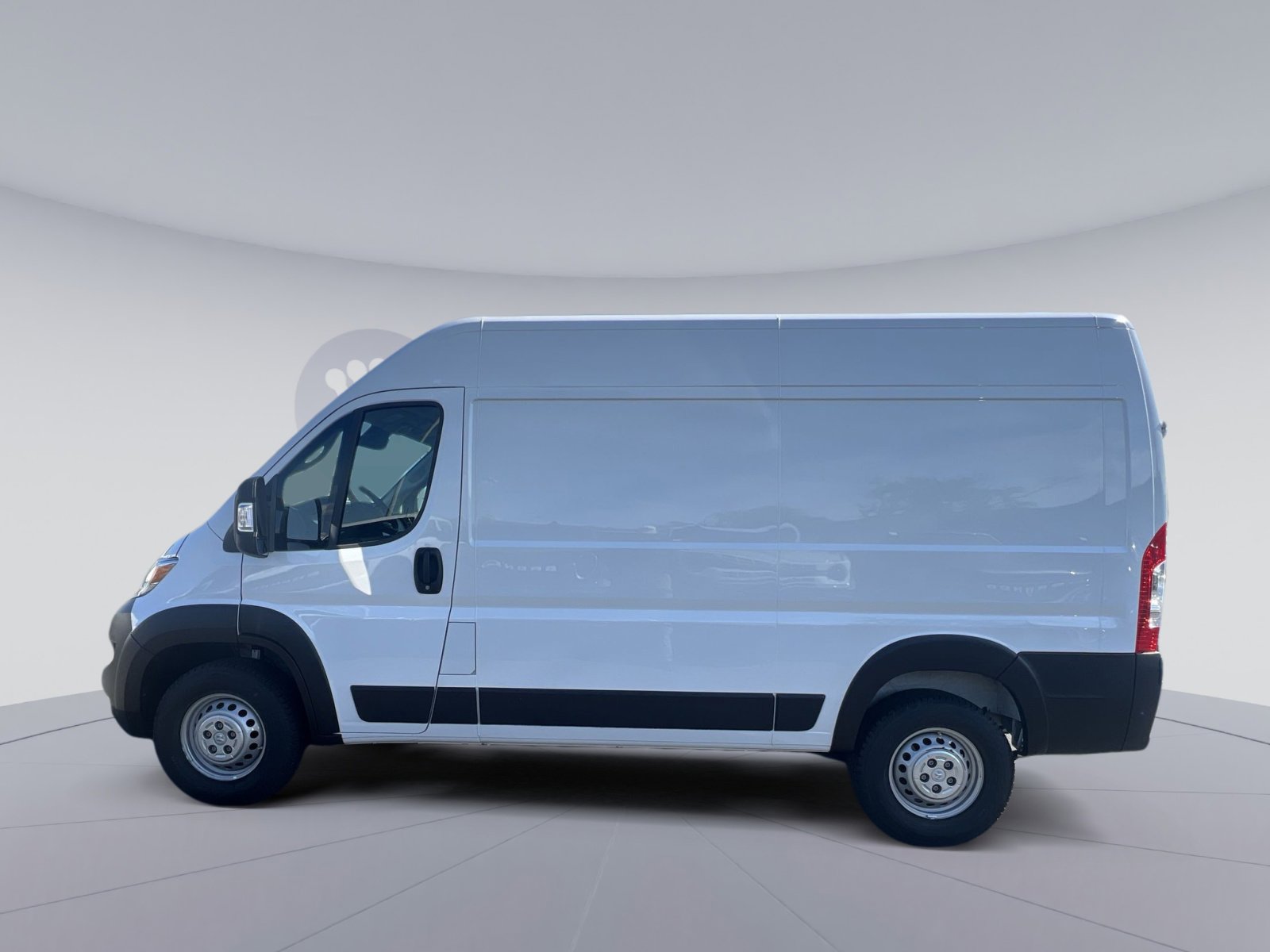 Used 2024 RAM ProMaster 2500 w/ Convenience Group FWD image 7