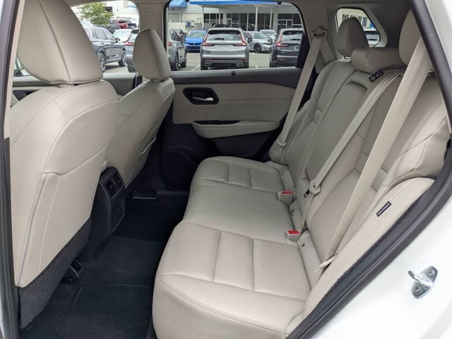 Used 2023 Nissan Rogue SL w/ SL Premium Package FWD image 32