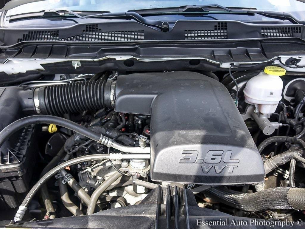 Used 2024 RAM 1500 Classic Warlock image 24