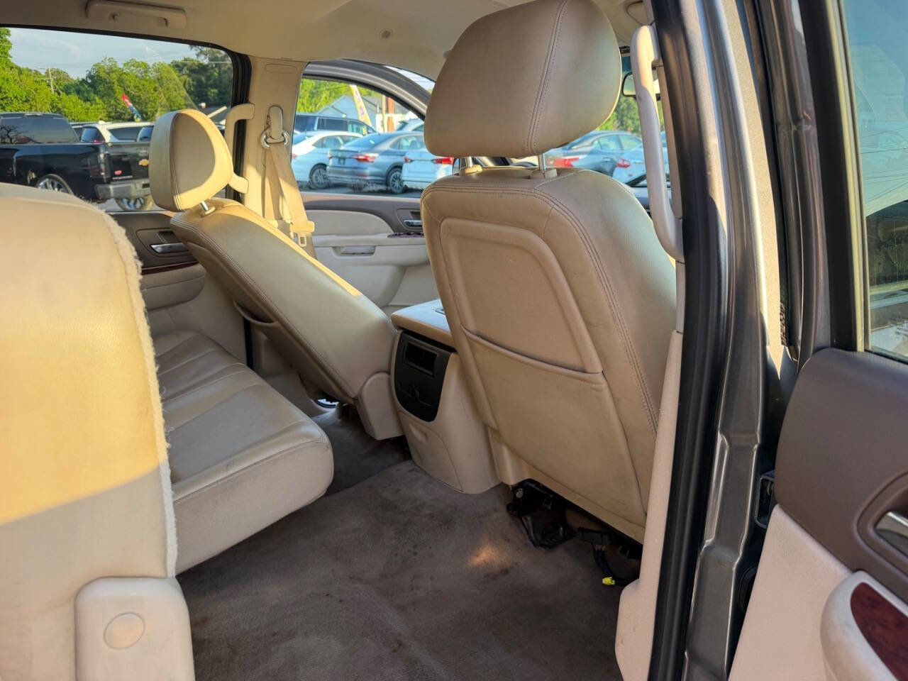 Used 2011 Chevrolet Silverado 1500 LTZ w/ LTZ Plus Package AWD/4WD image 10