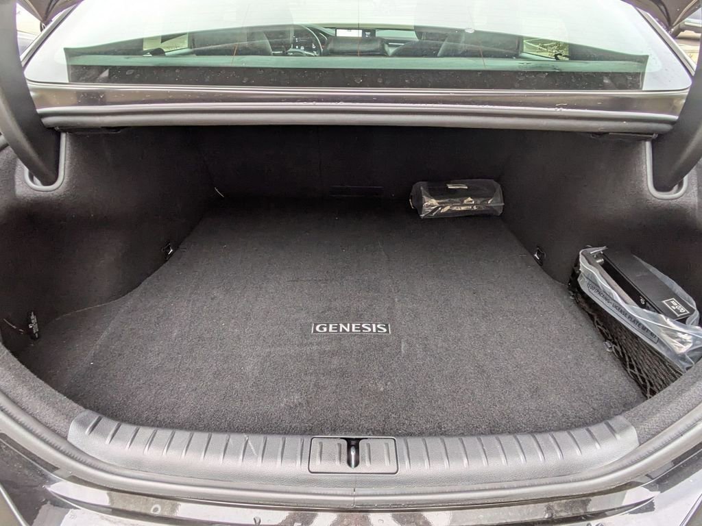 Used 2025 Genesis G70 3.3T Advanced w/ Sport Prestige Package image 23