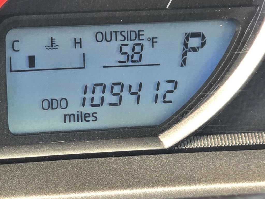 Used 2015 Toyota RAV4 XLE FWD image 12