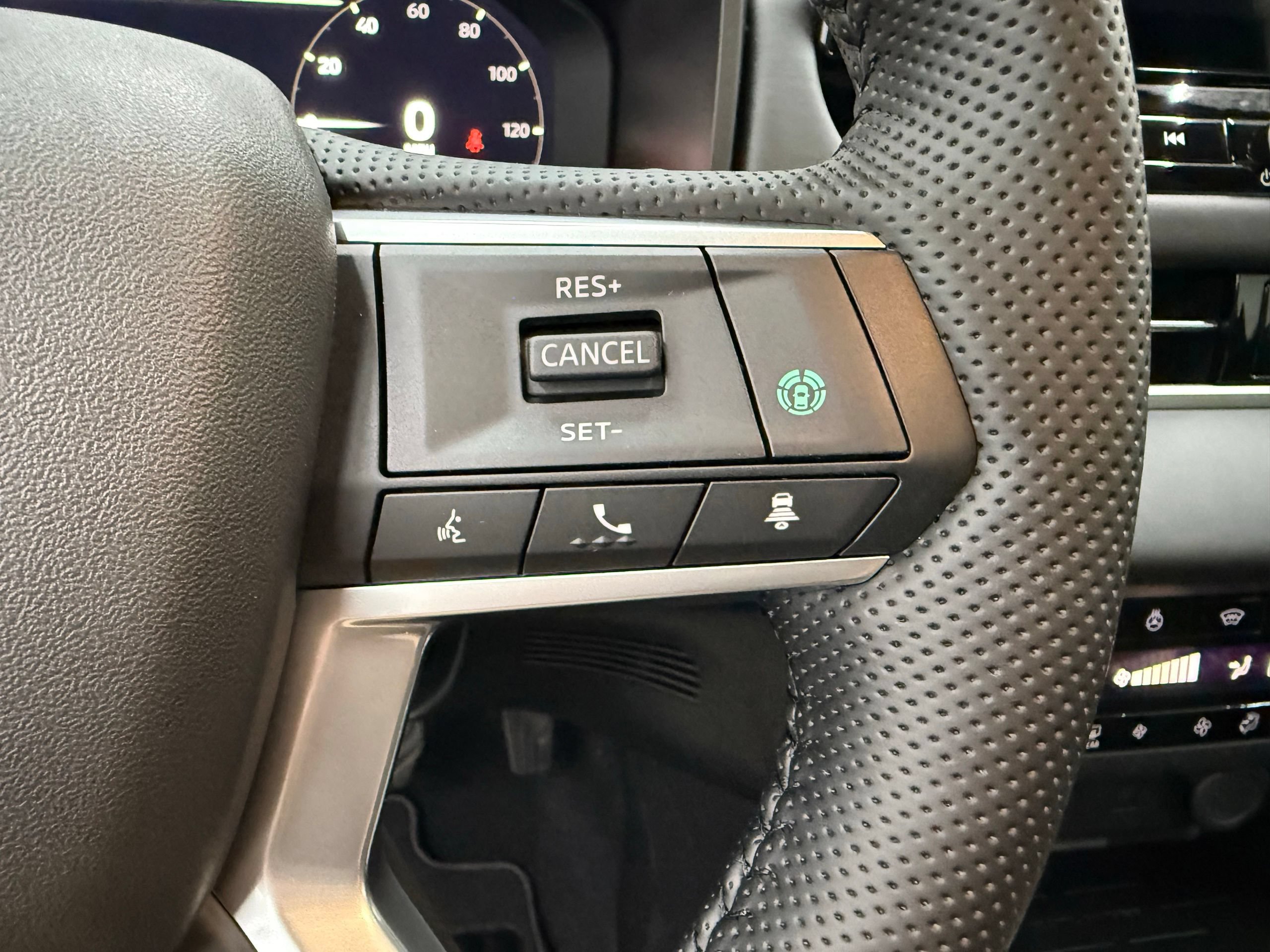 New 2026 Mitsubishi Outlander SE AWD/4WD image 12