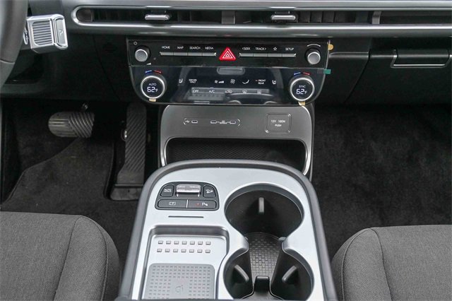 New 2026 Hyundai Ioniq 9 SE image 14