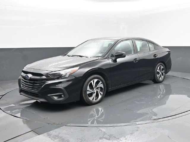 Used 2025 Subaru Legacy Premium AWD/4WD image 1