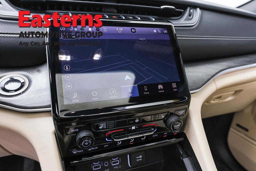 Used 2024 Jeep Grand Cherokee Limited 4xe AWD/4WD image 20