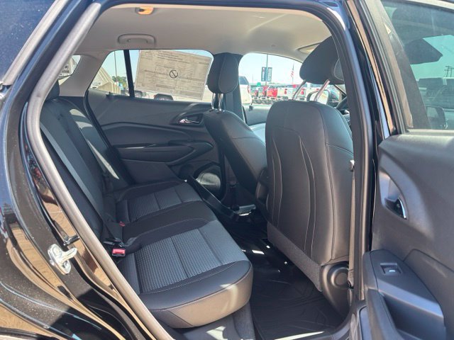 New 2026 Chevrolet Trax LT w/ Driver Confidence Package FWD image 14