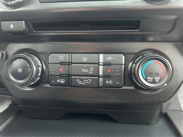 Used 2018 Ford F150 XLT w/ Equipment Group 302A Luxury image 34