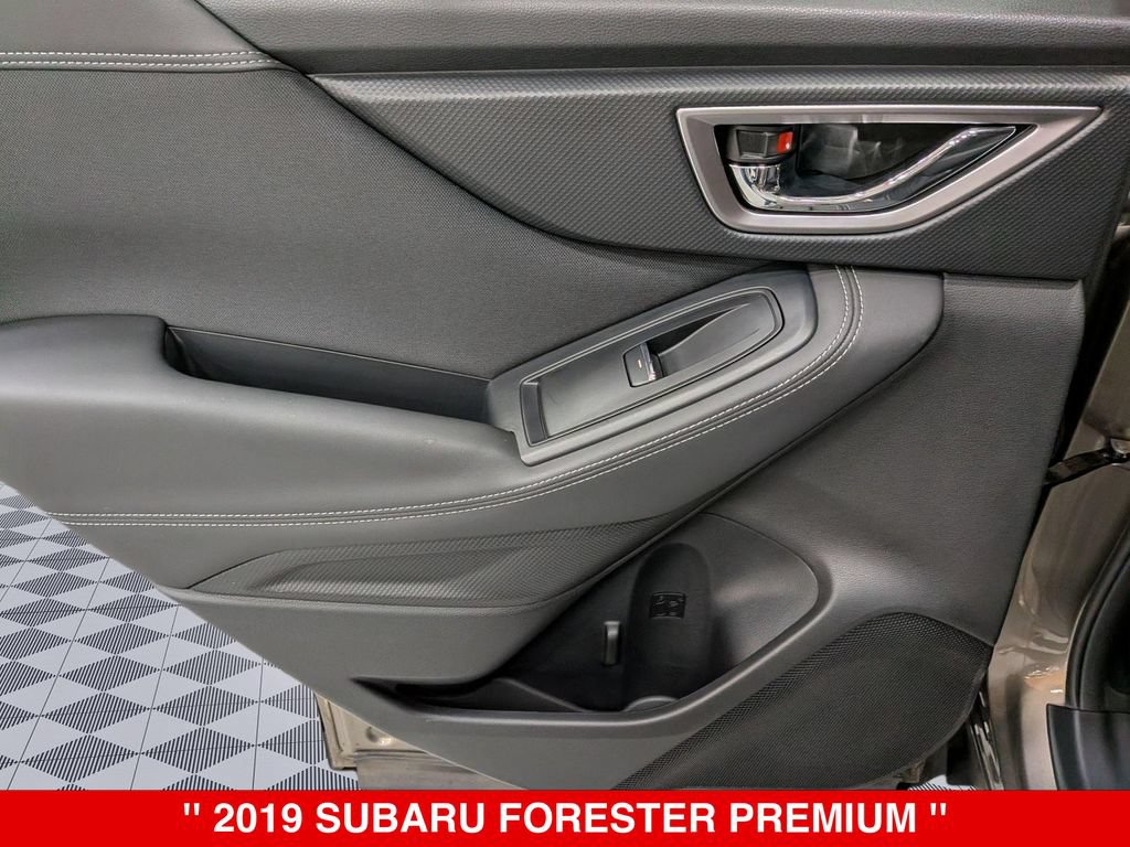 Used 2019 Subaru Forester Premium w/ All-Weather Package AWD/4WD image 27
