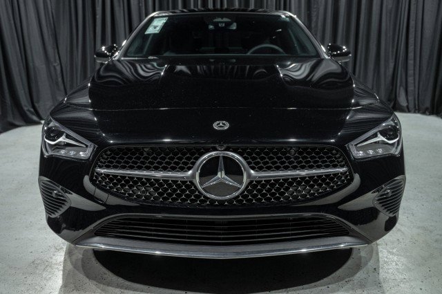 New 2025 Mercedes-Benz CLA 250 4MATIC image 2