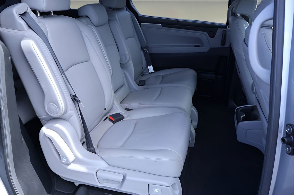 Used 2018 Honda Odyssey Touring image 20