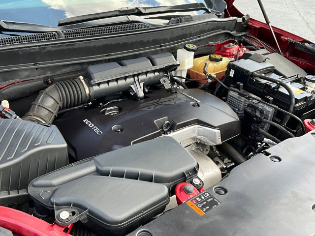 Used 2018 Buick Envision Essence FWD image 11