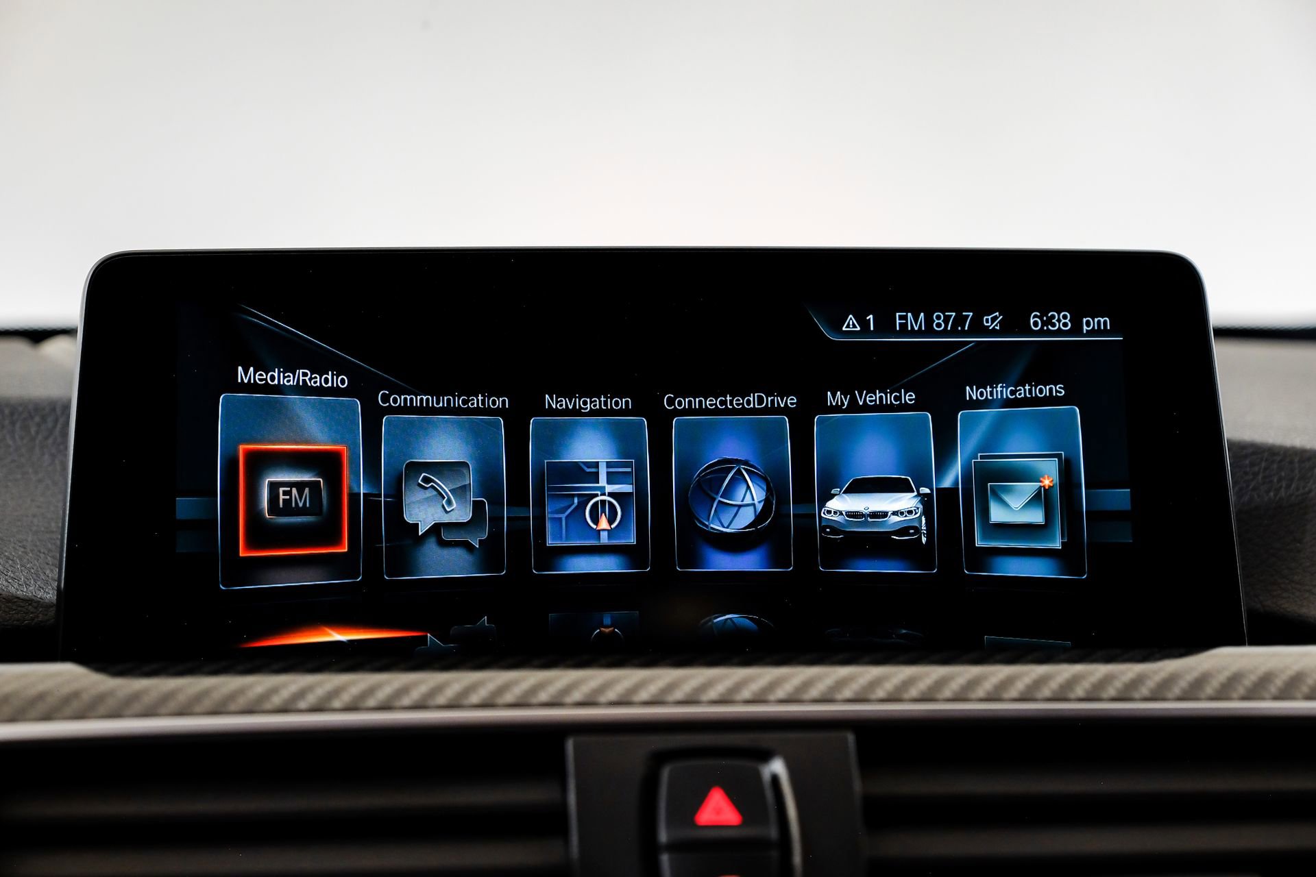 Used 2017 BMW M4 Base image 33