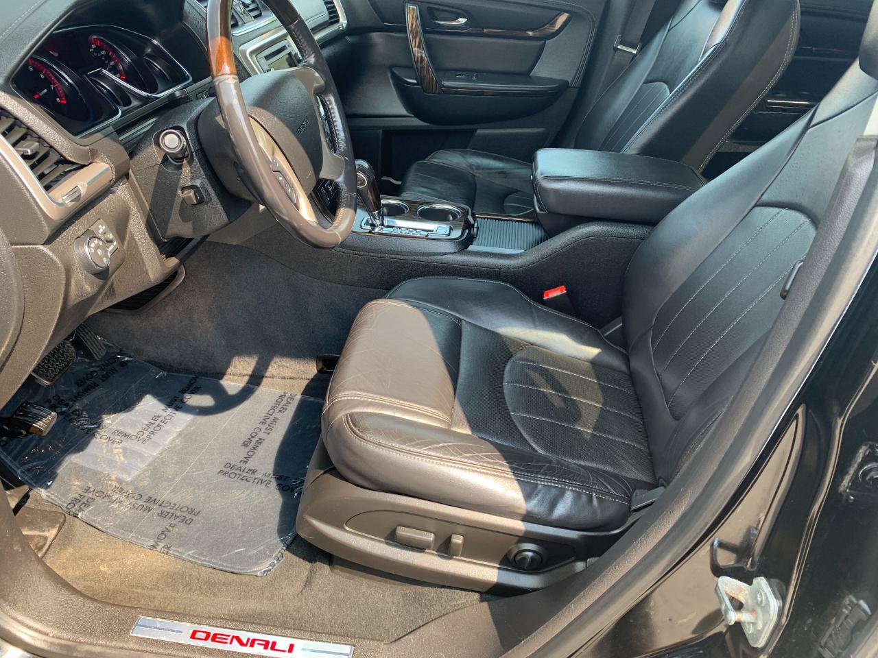 Used 2016 GMC Acadia Denali AWD/4WD image 13