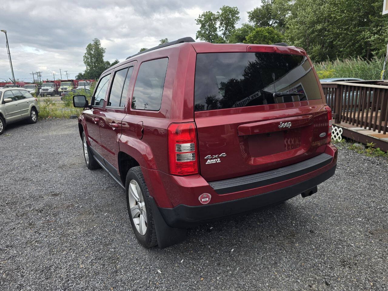 Used 2012 Jeep Patriot Latitude AWD/4WD image 13
