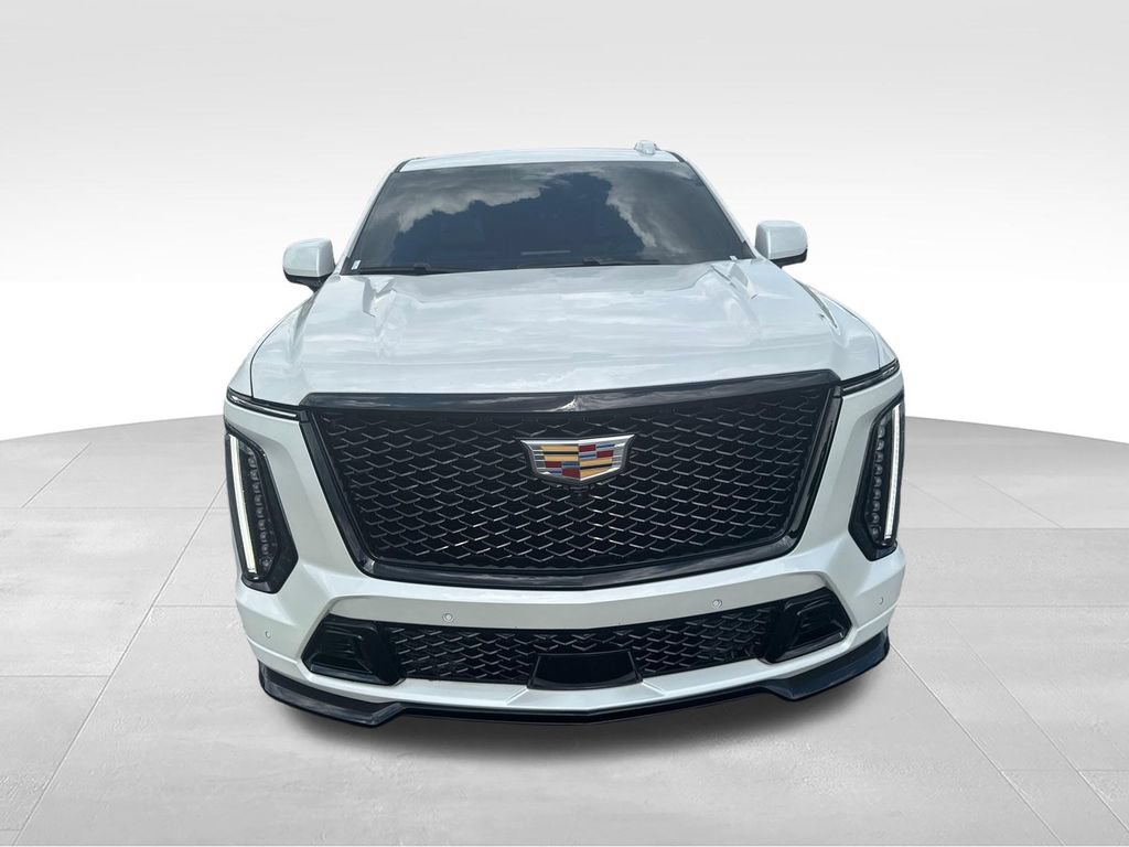 Used 2025 Cadillac Escalade V AWD/4WD image 8