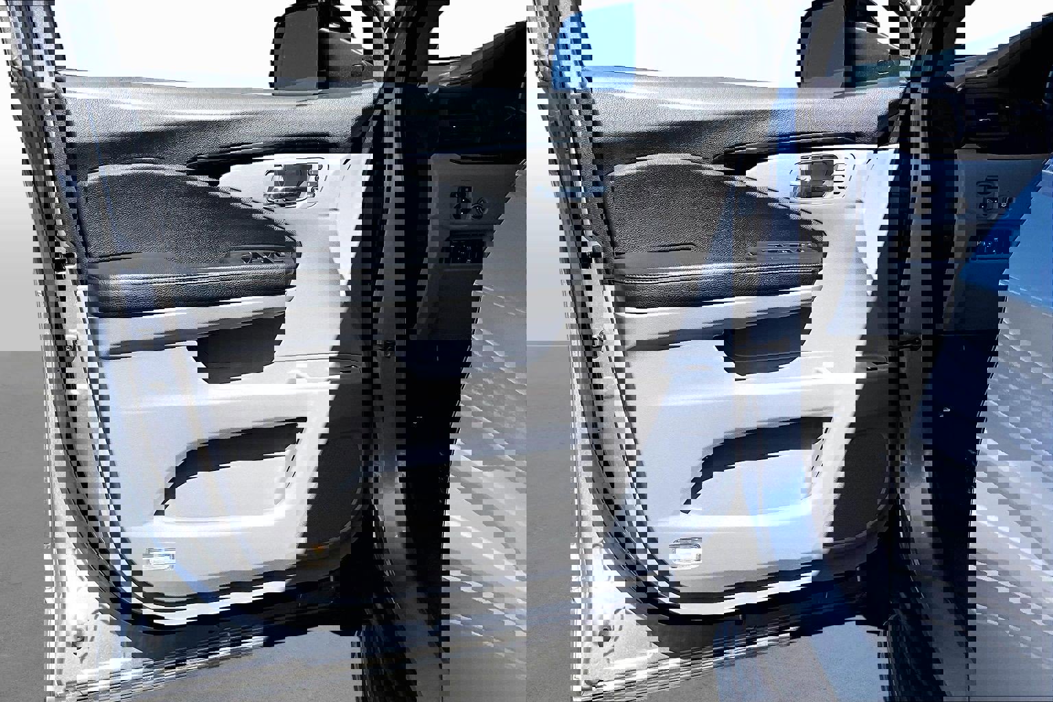 Used 2016 Honda Pilot Elite image 17