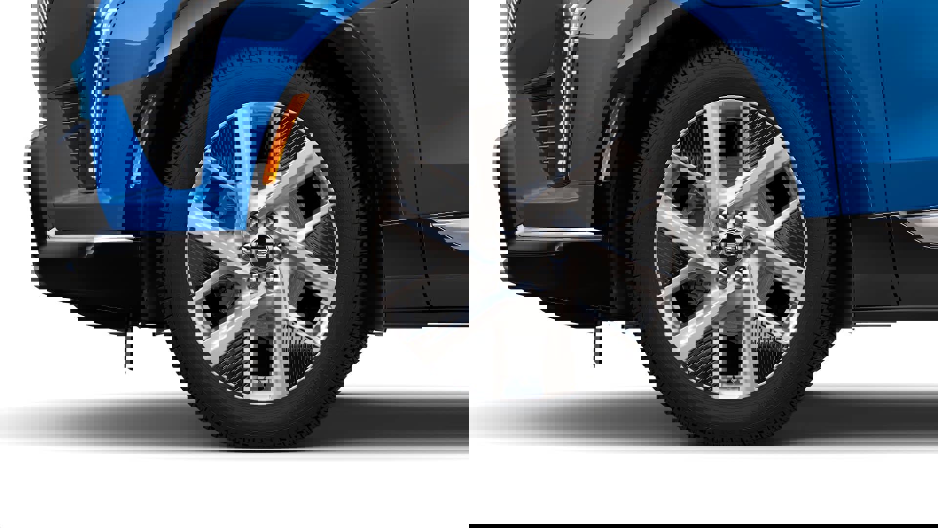 New 2026 Cadillac Optiq Luxury 2 image 40