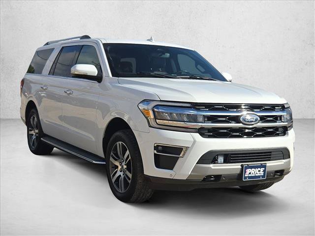 Used 2023 Ford Expedition Max Limited AWD/4WD image 3