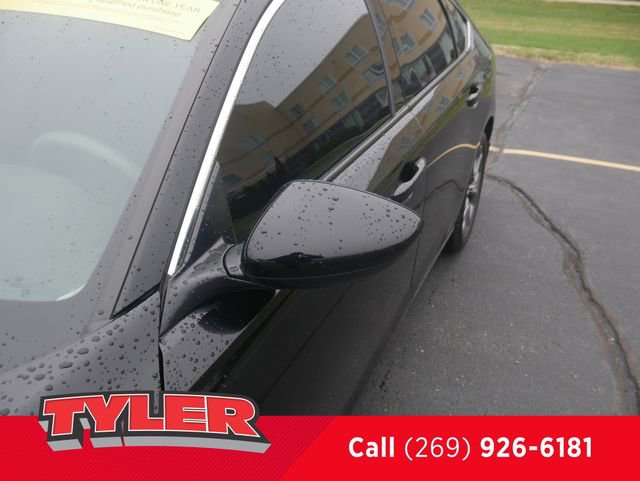 Certified 2023 Honda Accord EX image 11