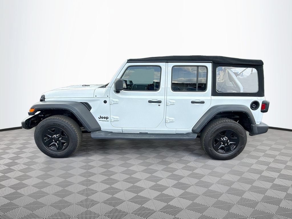 Used 2022 Jeep Wrangler Unlimited Sport AWD/4WD image 9