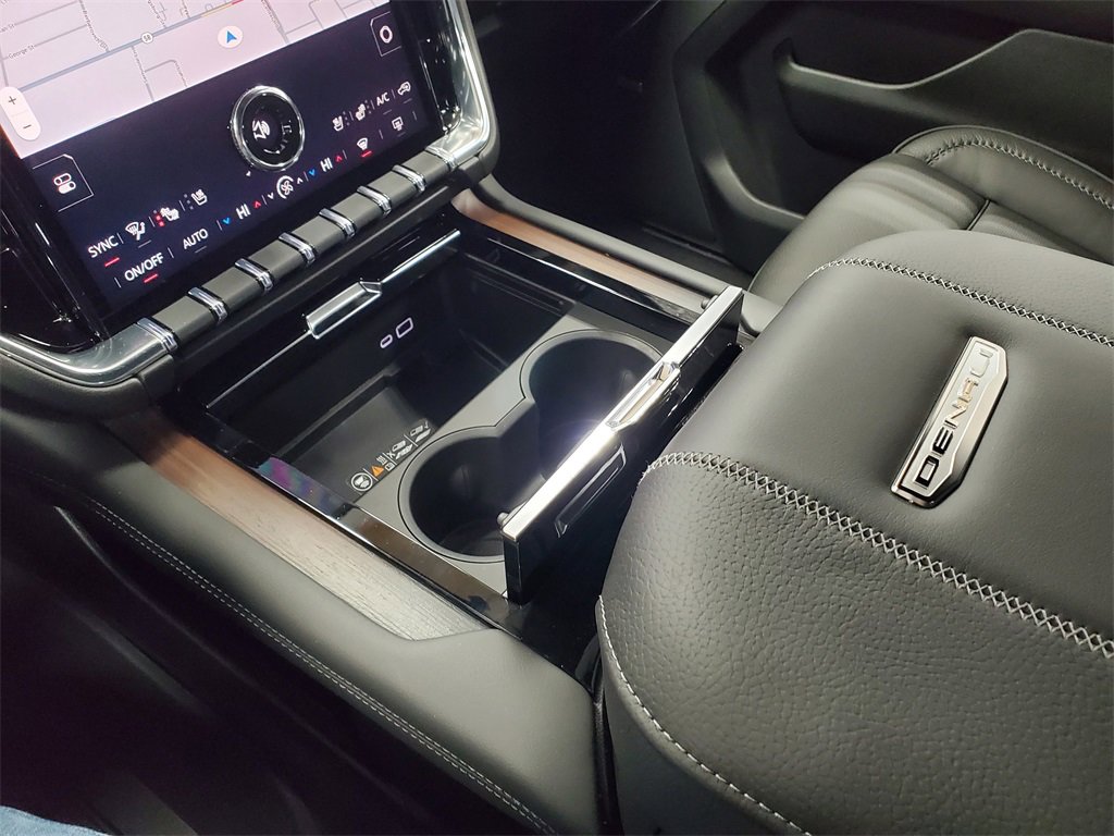 New 2026 GMC Yukon XL Denali w/ LPO, Floor Liner Package image 26