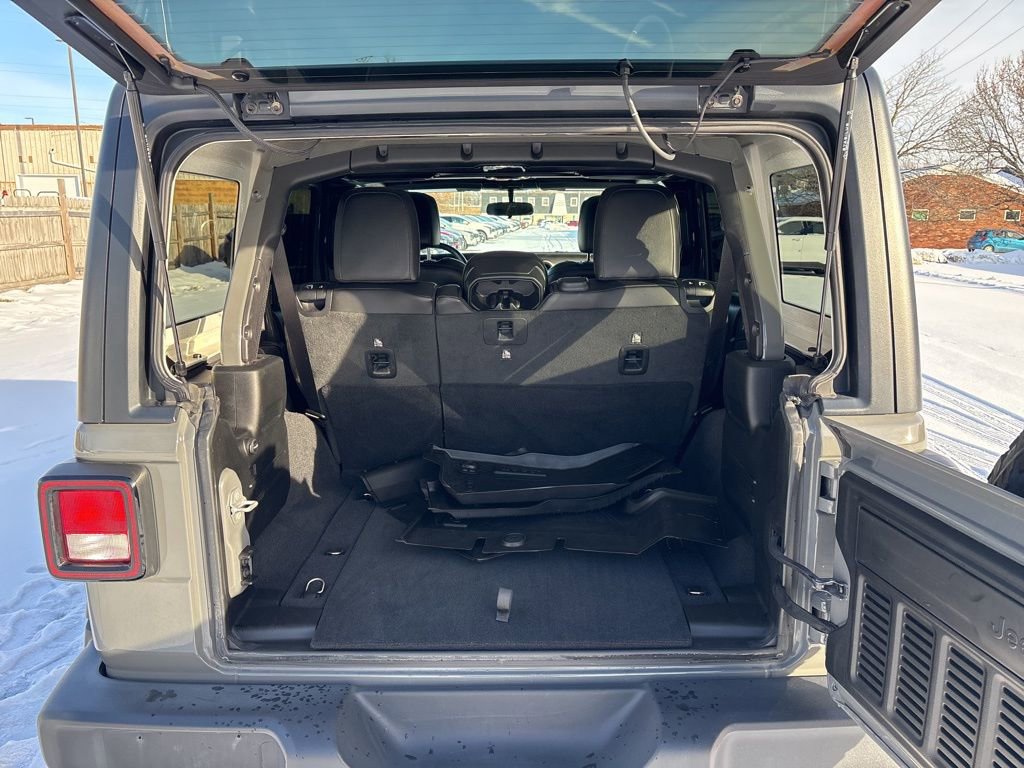 Used 2020 Jeep Wrangler Unlimited Sport image 17