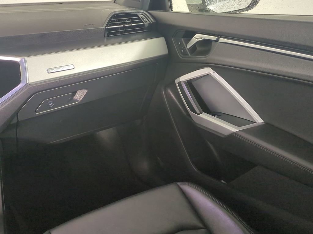 Used 2020 Audi Q3 2.0T Premium w/ Convenience Package image 20