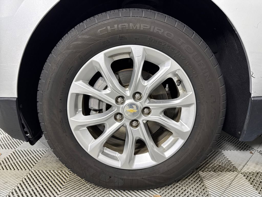 Used 2020 Chevrolet Equinox LT image 17
