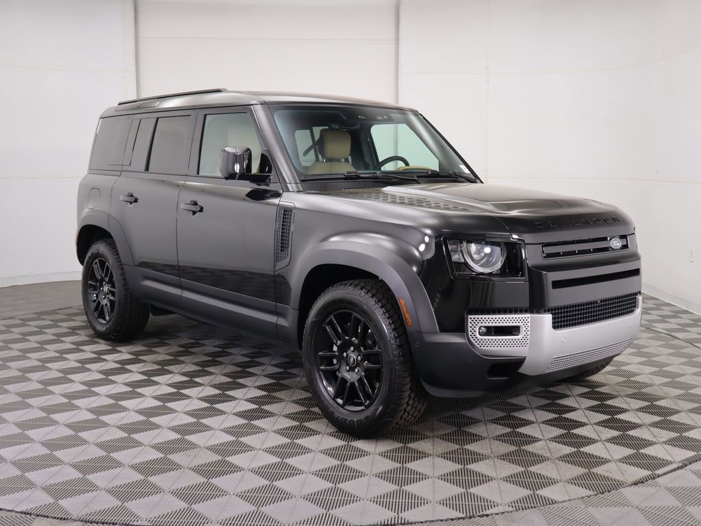 Used 2025 Land Rover Defender 110 S AWD/4WD image 3