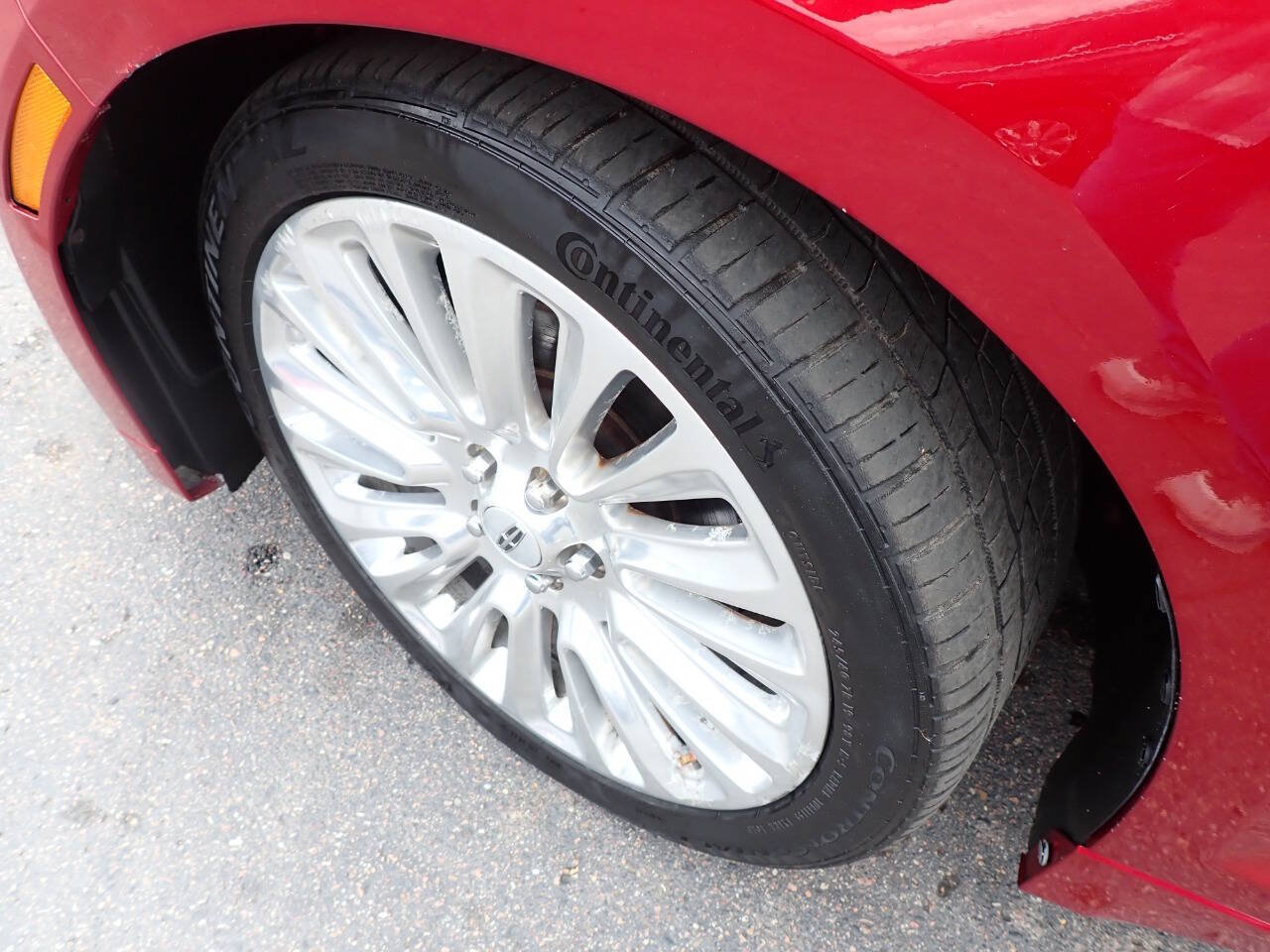 Used 2013 Lincoln MKZ FWD image 13