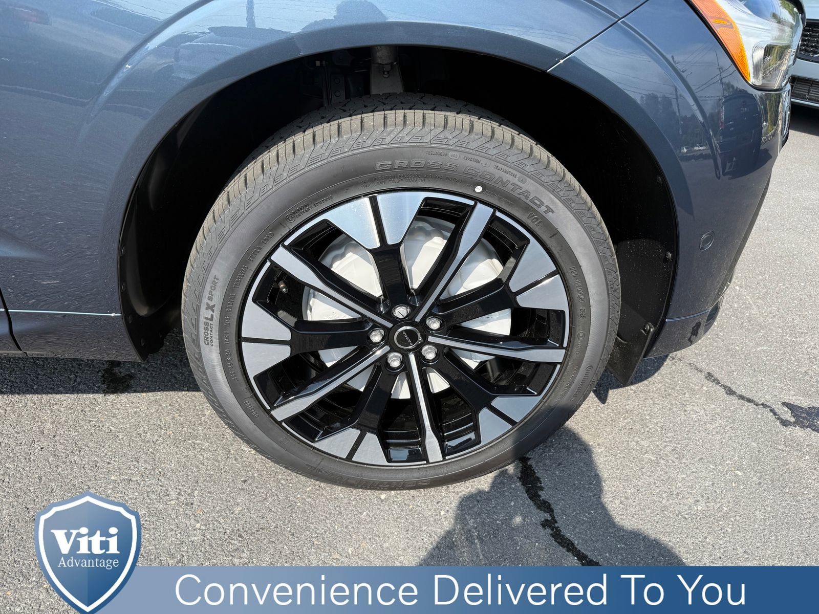 New 2026 Volvo XC60 B5 Plus w/ Protection Package Premier image 10