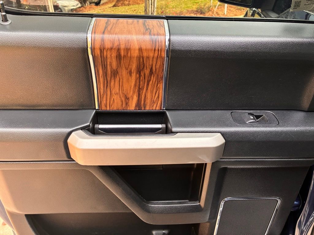 Used 2018 Ford F150 Lariat w/ Equipment Group 502A Luxury image 13