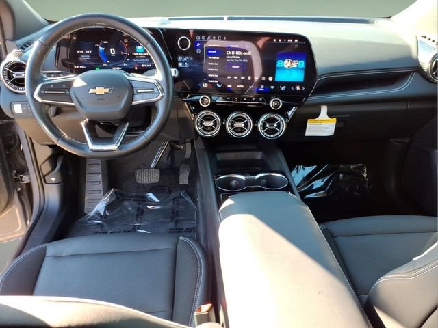 Used 2024 Chevrolet Blazer EV LT AWD/4WD image 13