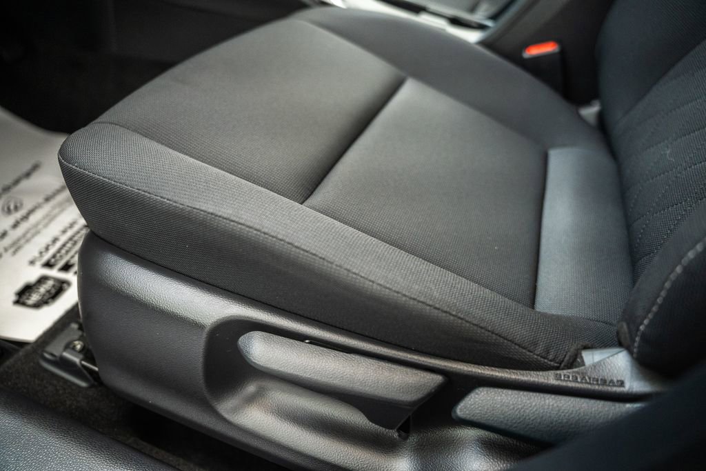 Certified 2025 Toyota Corolla LE image 33